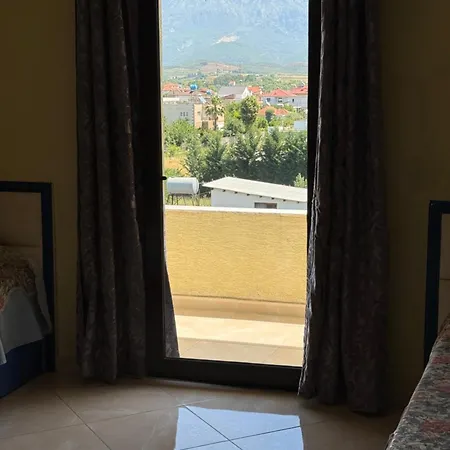 Villa's Daci تيرانا