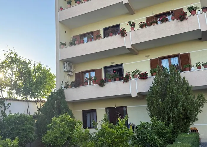 Villa's Daci Apartment Tirana